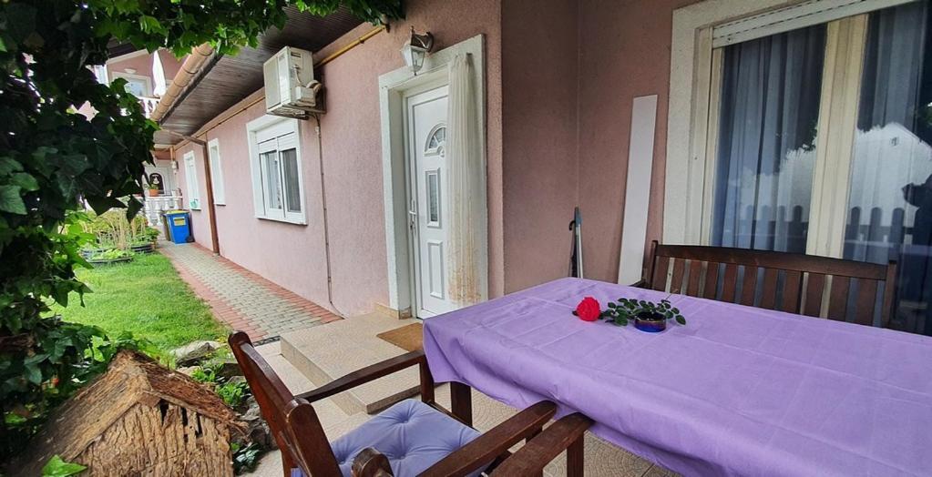 Apartman Ksenija Джяково Экстерьер фото
